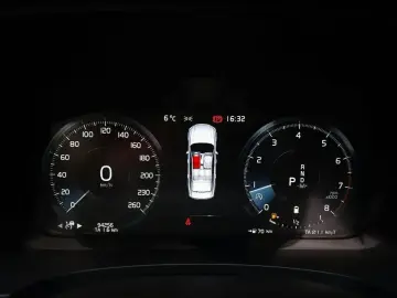 2021 Volvo S90 с пробегом 94 256 км