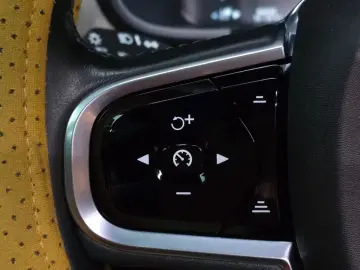 2021 Volvo S90 с пробегом 94 256 км