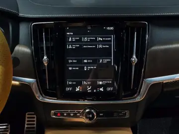 2021 Volvo S90 с пробегом 94 256 км