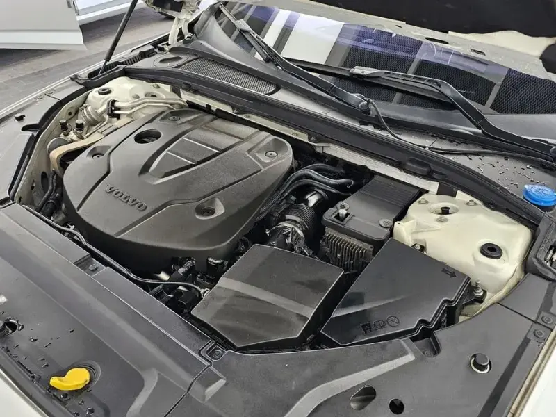 2017 Volvo S90 с пробегом 206 537 км