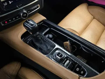 2017 Volvo S90 с пробегом 206 537 км