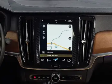 2017 Volvo S90 с пробегом 206 537 км