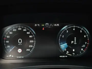 2021 Volvo S90 с пробегом 91 643 км