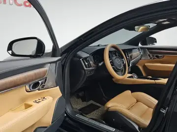 2021 Volvo S90 с пробегом 91 643 км
