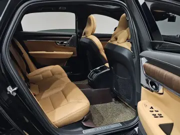 2021 Volvo S90 с пробегом 91 643 км