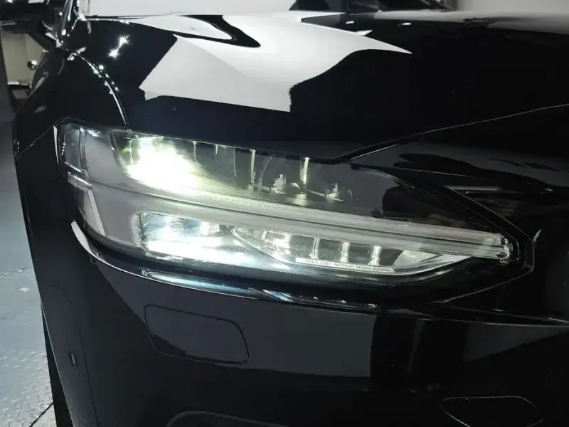 2021 Volvo S90 с пробегом 91 643 км