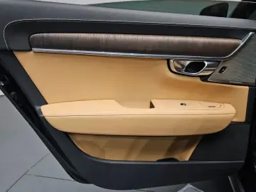 2021 Volvo S90 с пробегом 91 643 км