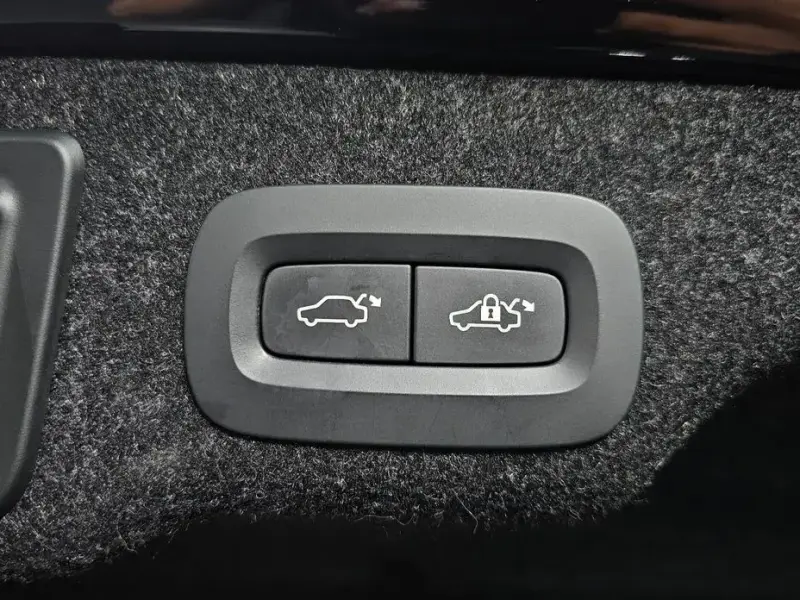 2021 Volvo S90 с пробегом 91 643 км