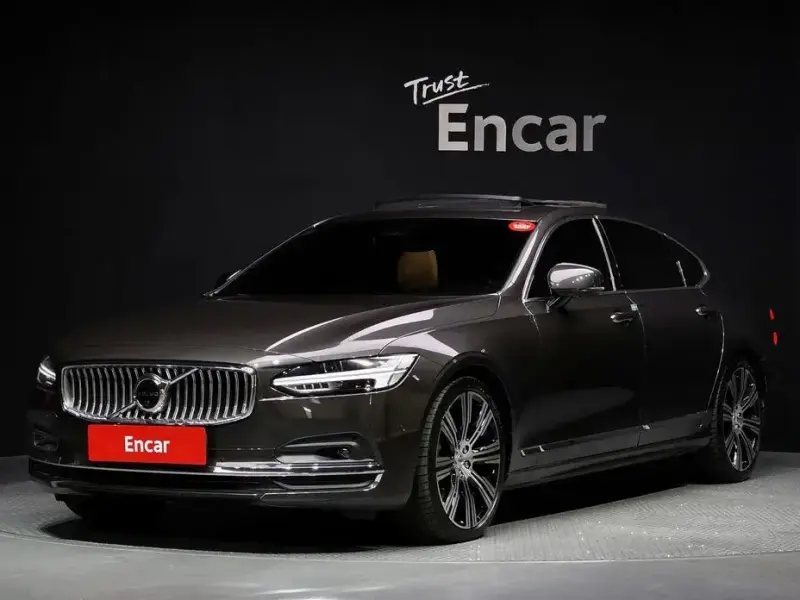 2022 Volvo S90 с пробегом 53 896 км
