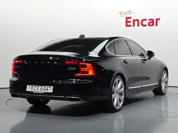 2019 Volvo S90 с пробегом 148 409 км