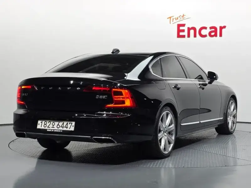 2019 Volvo S90 с пробегом 148 409 км