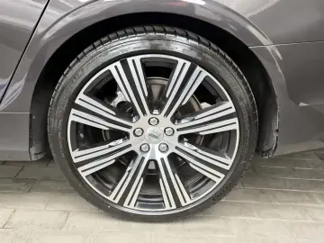2022 Volvo S90 с пробегом 53 896 км