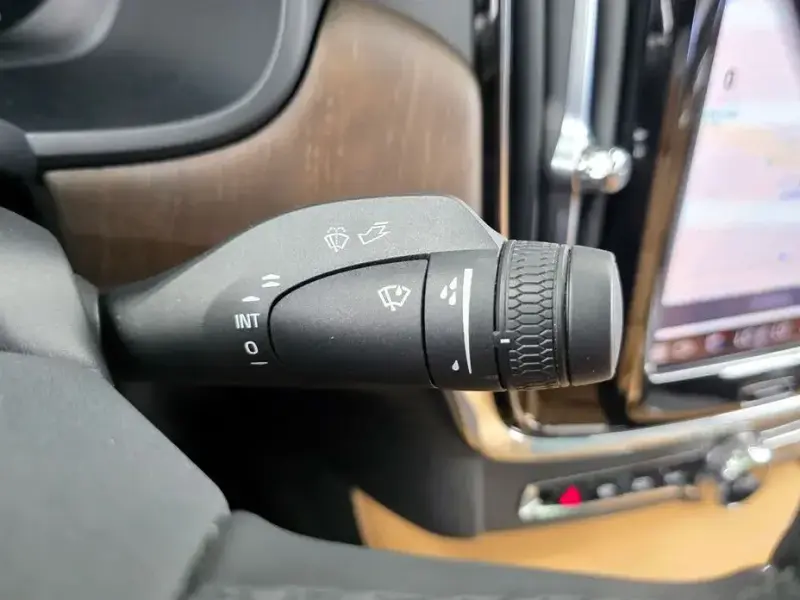 2022 Volvo S90 с пробегом 53 896 км