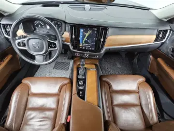2018 Volvo S90 с пробегом 38 186 км