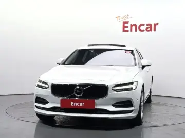 2017 Volvo S90 с пробегом 109 973 км
