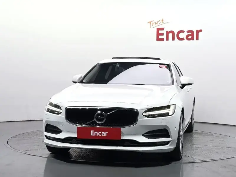 2017 Volvo S90 с пробегом 109 973 км