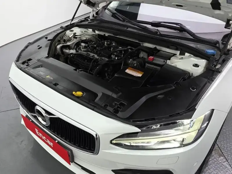2017 Volvo S90 с пробегом 109 973 км