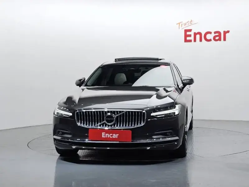 2023 Volvo S90 с пробегом 50 209 км