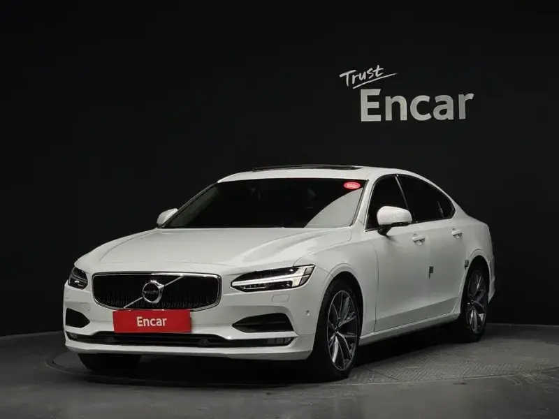 2017 Volvo S90 с пробегом 124 720 км
