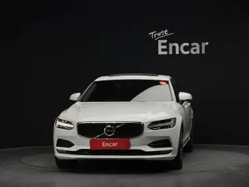 2017 Volvo S90 с пробегом 124 720 км