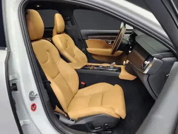 2024 Volvo S90 с пробегом 21 625 км