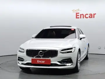 2020 Volvo S90 с пробегом 46 141 км