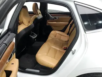 2020 Volvo S90 с пробегом 46 141 км