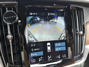2020 Volvo S90 с пробегом 46 141 км