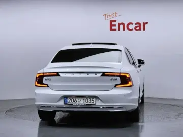 2021 Volvo S90 с пробегом 41 578 км