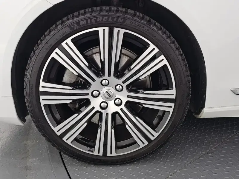 2021 Volvo S90 с пробегом 41 578 км