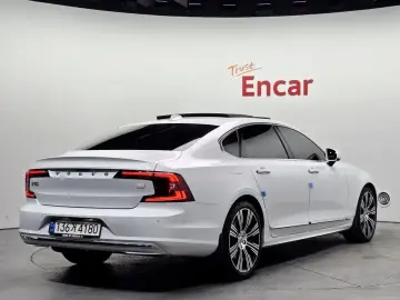2021 Volvo S90 с пробегом 81 287 км