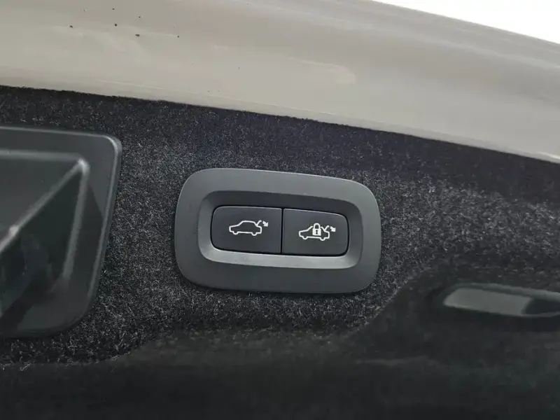 2021 Volvo S90 с пробегом 41 578 км