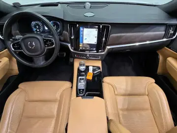 2021 Volvo S90 с пробегом 81 287 км
