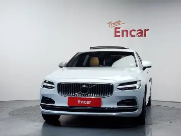 2021 Volvo S90 с пробегом 76 967 км