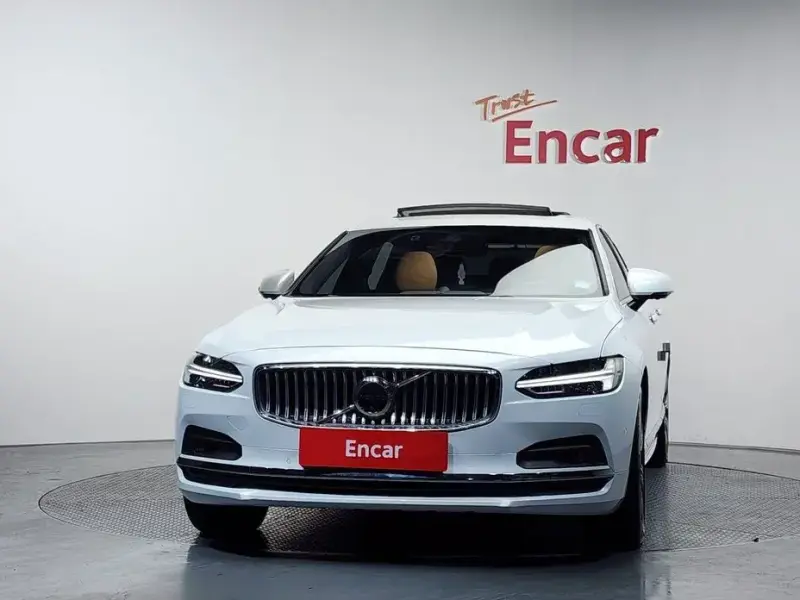 2021 Volvo S90 с пробегом 76 967 км