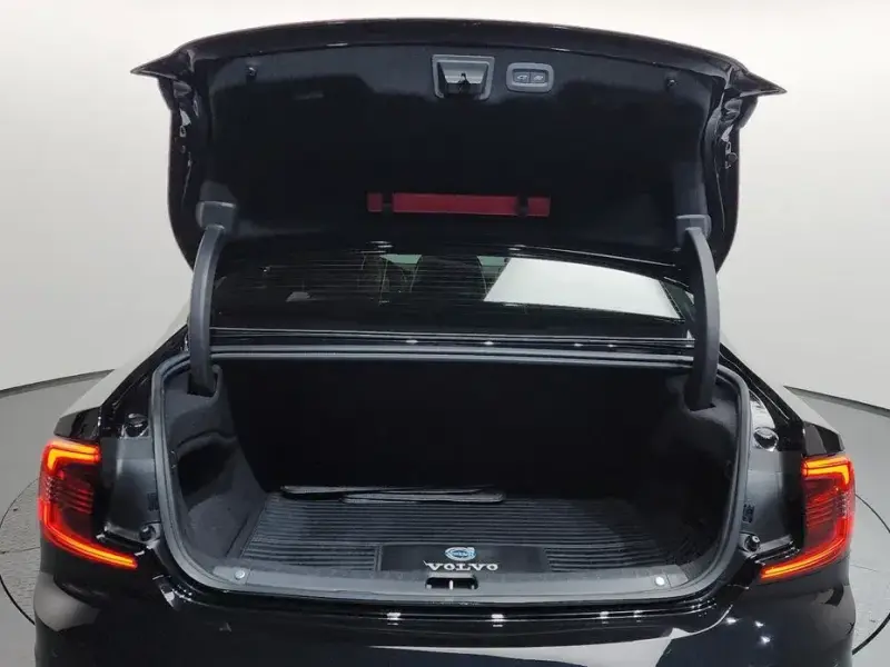 2020 Volvo S90 с пробегом 59 419 км
