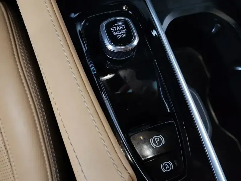 2022 Volvo S90 с пробегом 74 700 км