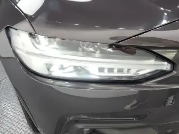 2022 Volvo S90 с пробегом 74 700 км
