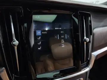 2020 Volvo S90 с пробегом 59 419 км