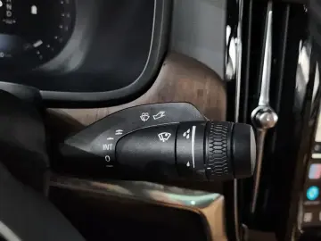 2022 Volvo S90 с пробегом 74 700 км