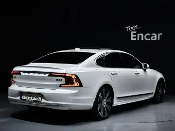 2021 Volvo S90 с пробегом 78 341 км