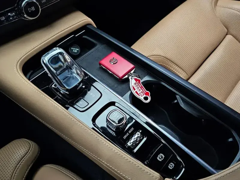 2021 Volvo S90 с пробегом 78 341 км