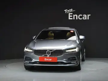 2017 Volvo S90 с пробегом 73 906 км