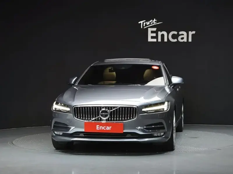 2017 Volvo S90 с пробегом 73 906 км