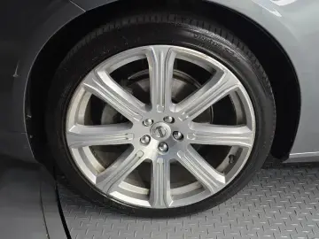 2017 Volvo S90 с пробегом 73 906 км