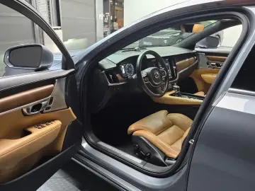 2017 Volvo S90 с пробегом 73 906 км