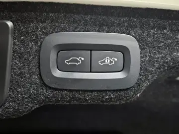 2021 Volvo S90 с пробегом 78 341 км