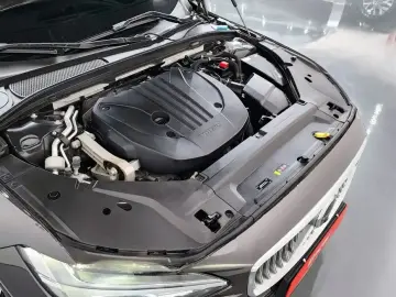 2023 Volvo S90 с пробегом 43 652 км