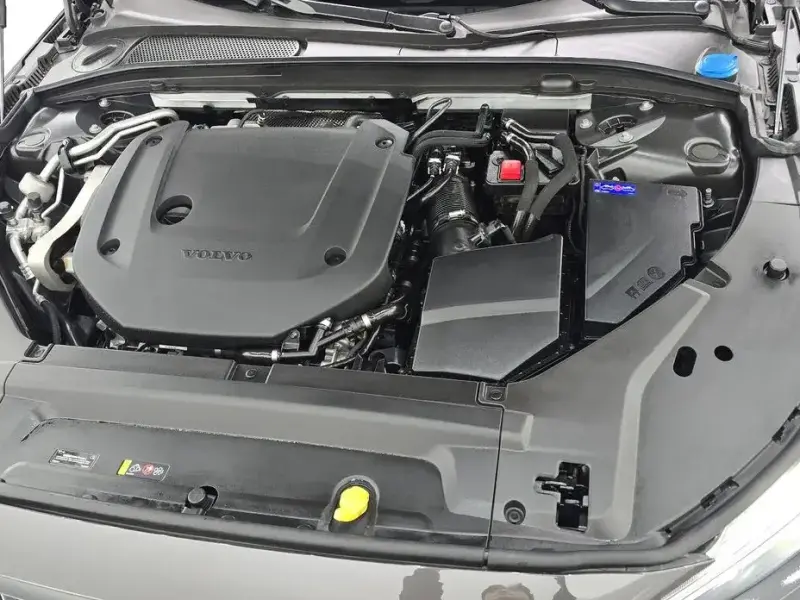 2024 Volvo S90 с пробегом 26 801 км