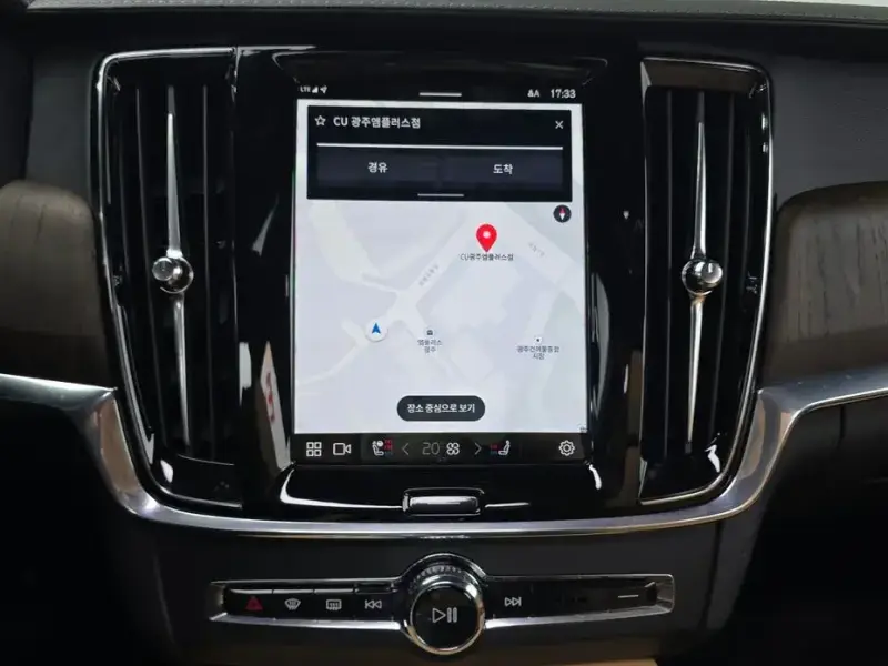 2024 Volvo S90 с пробегом 26 801 км
